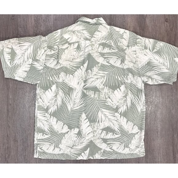 Tommy Bahama Men’s L Casual Button Down Palm Tree All Over Print 100% Silk - Picture 5 of 5